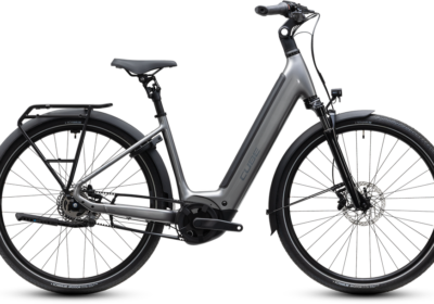 Cube Supreme RT Hybrid Deluxe EX Lowstep